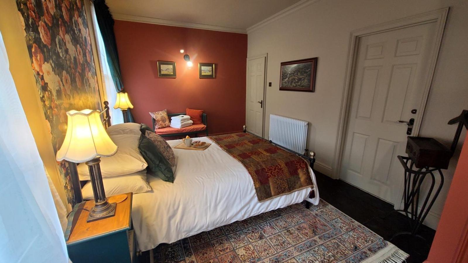 Samuels' A Duplex Apartment By Spires Accommodation In Lichfield City Centre Eksteriør billede