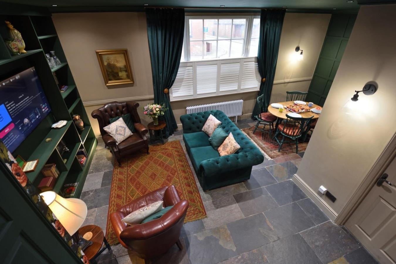 Samuels' A Duplex Apartment By Spires Accommodation In Lichfield City Centre Eksteriør billede